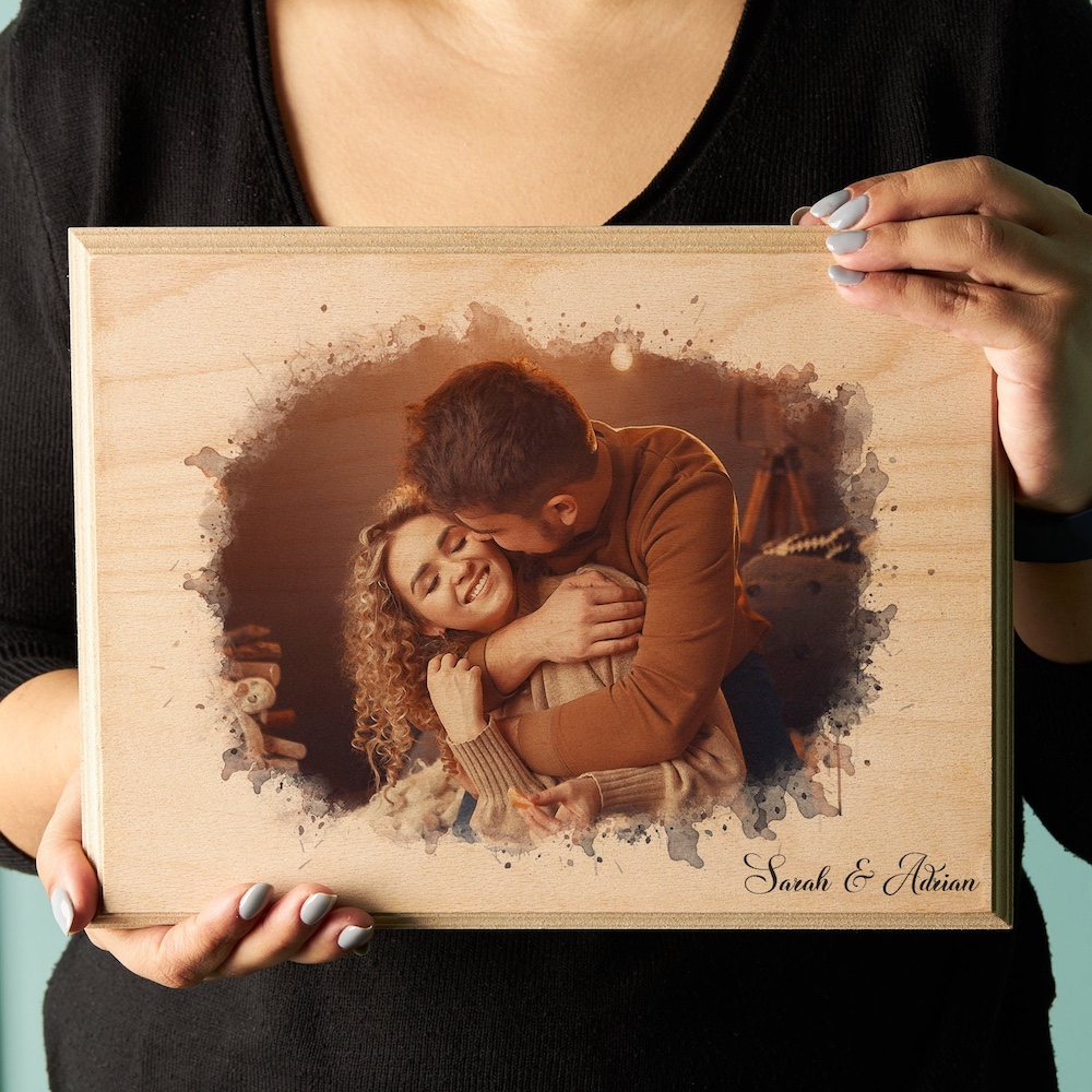 Personalized Photo on Wood – Custom Engraved Portrait with Watercolor Style Personalized Photo on Wood – Custom Engraved Portrait with Watercolor Style