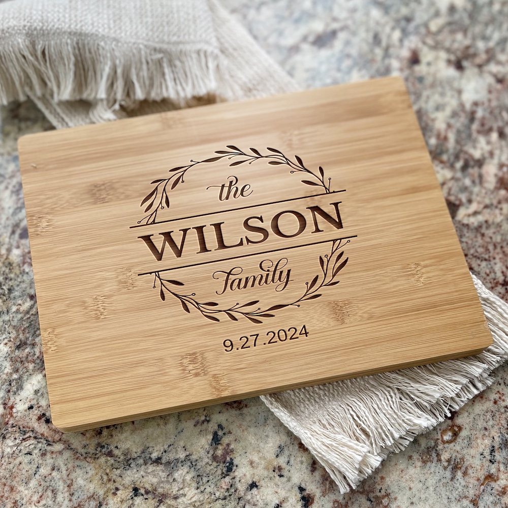 Personalized Charcuterie Board – Custom Walnut or Bamboo Cutting Board Personalized Charcuterie Board – Custom Walnut or Bamboo Cutting Board